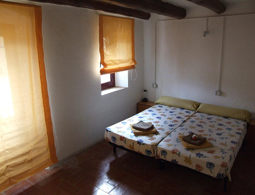 Cal Gras Hotel Avinyo Quarto foto